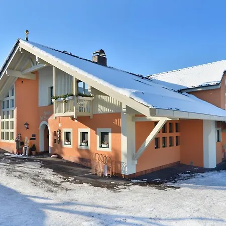 兰道思霍夫瓦瑟库佩酒店 波彭豪森