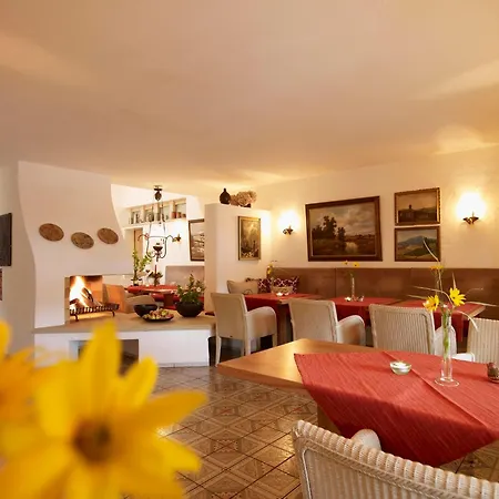 Landhaushotel Hof Wasserkuppe Poppenhausen