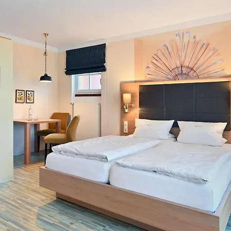 Landhaushotel Hof Wasserkuppe 4* Poppenhausen
