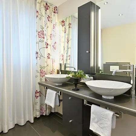 兰道思霍夫瓦瑟库佩酒店 酒店 4*