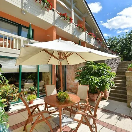Hotel Landhaushotel Hof Wasserkuppe Poppenhausen