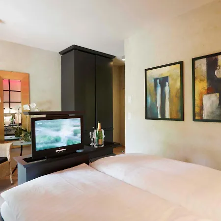 Hotel Landhaushotel Hof Wasserkuppe 4*