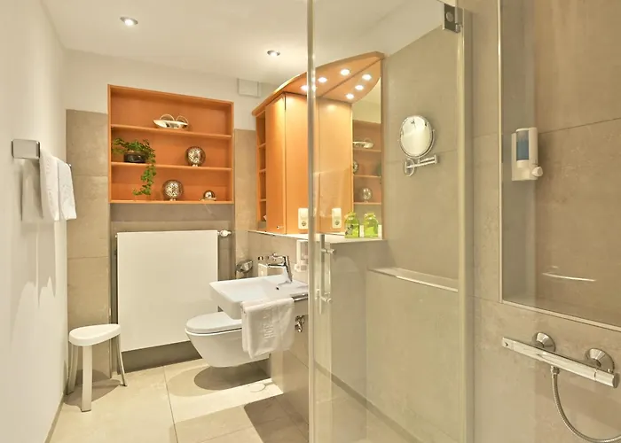 兰道思霍夫瓦瑟库佩酒店