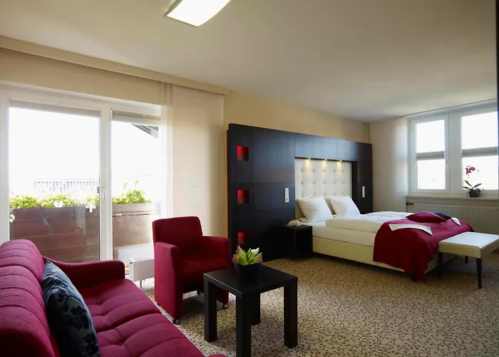 兰道思霍夫瓦瑟库佩酒店 4*