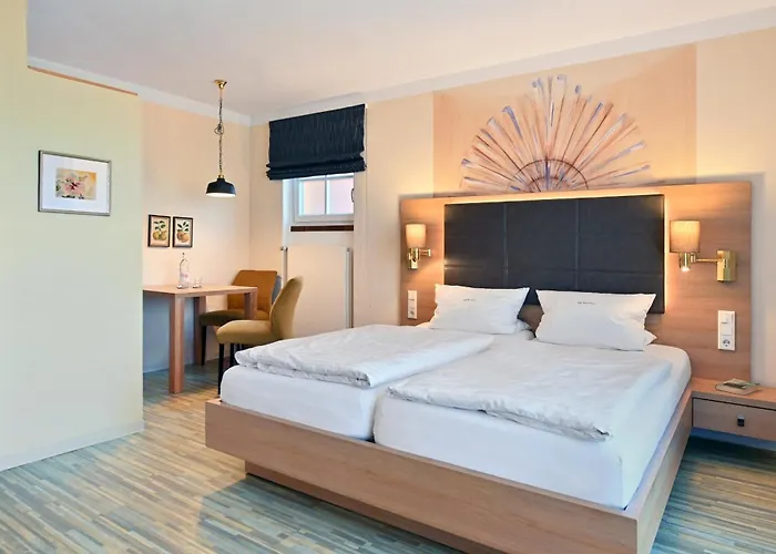 兰道思霍夫瓦瑟库佩酒店 4* 波彭豪森