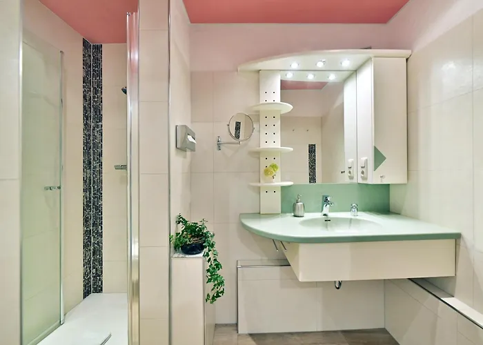 兰道思霍夫瓦瑟库佩酒店 波彭豪森